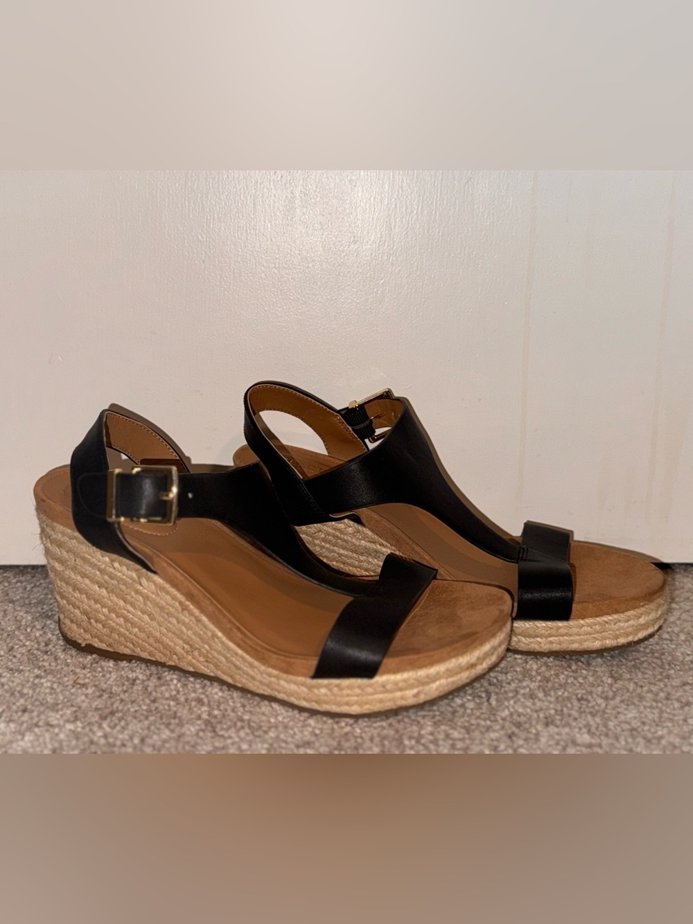 Kenneth Cole Reaction Women's Card T-strap Wedge Casual Sandals - Size 8